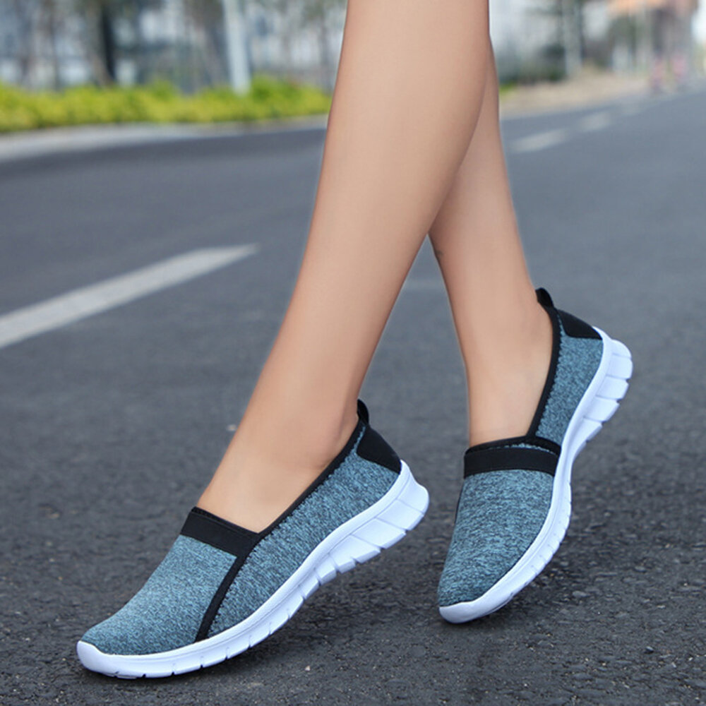 
	Elastic Band Large Size Walking Breathable Flat Casual Shoes