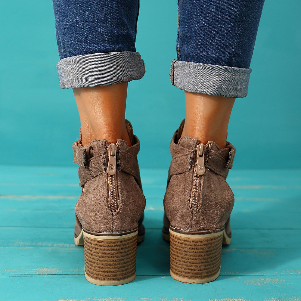 
	Chunky Heel Peep Toe Sandals