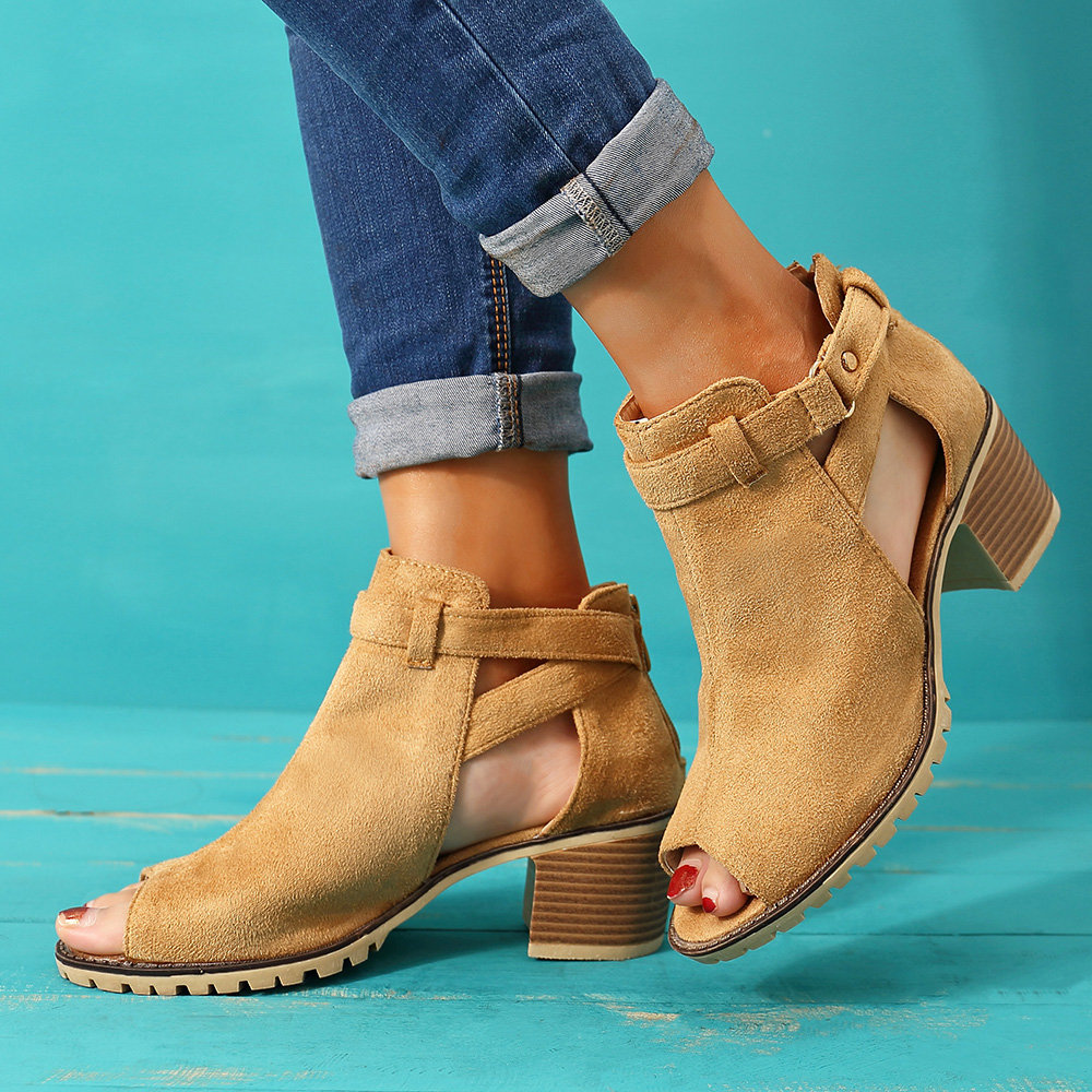 
	Chunky Heel Peep Toe Sandals