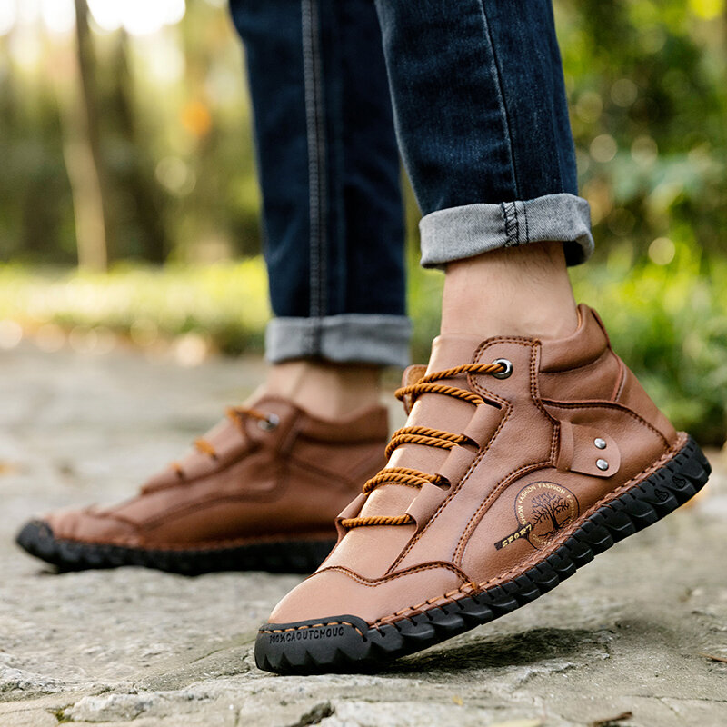 
	Men Hand Stitching Slip-Resistant Breathable Soft Shoes