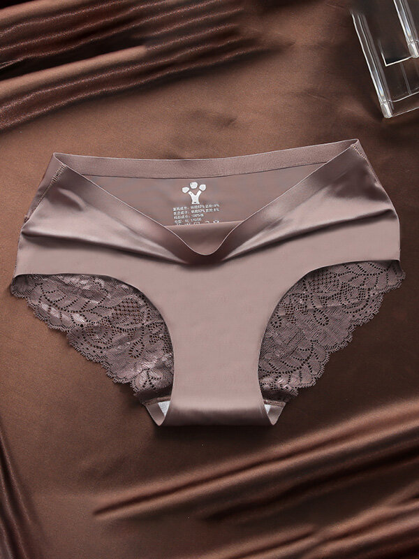 
	Lace Seamless Cotton Crotch Soft Mid Rise Panties