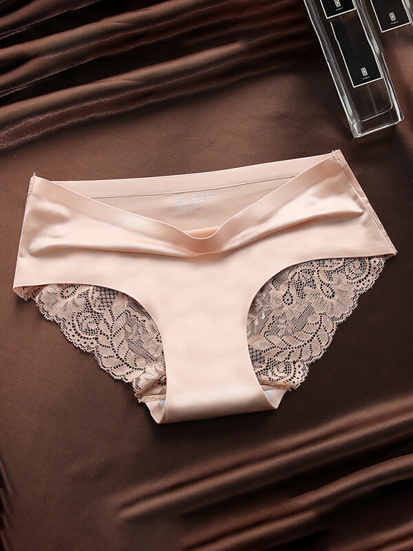 
	Lace Seamless Cotton Crotch Soft Mid Rise Panties