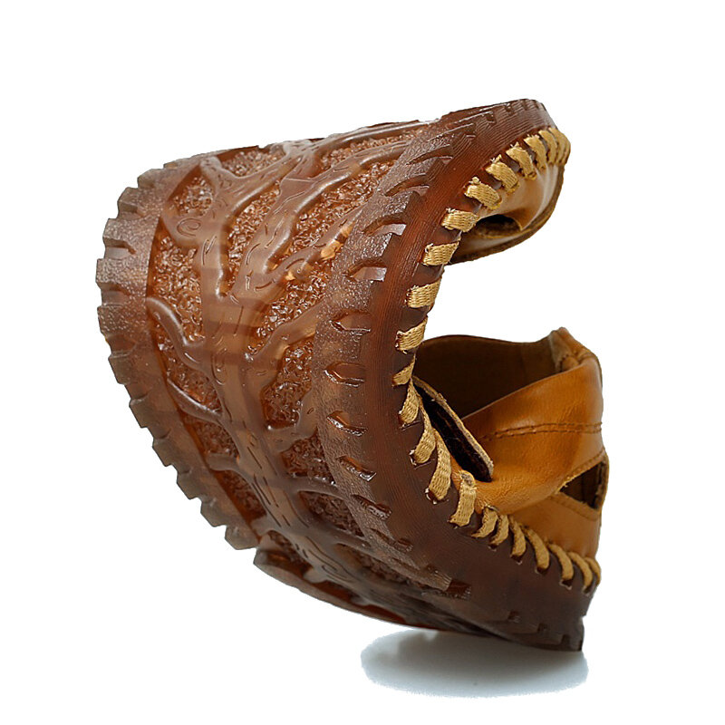 
	Men Hand Stitching Leather Non Slip Hook Loop Casual Sandals