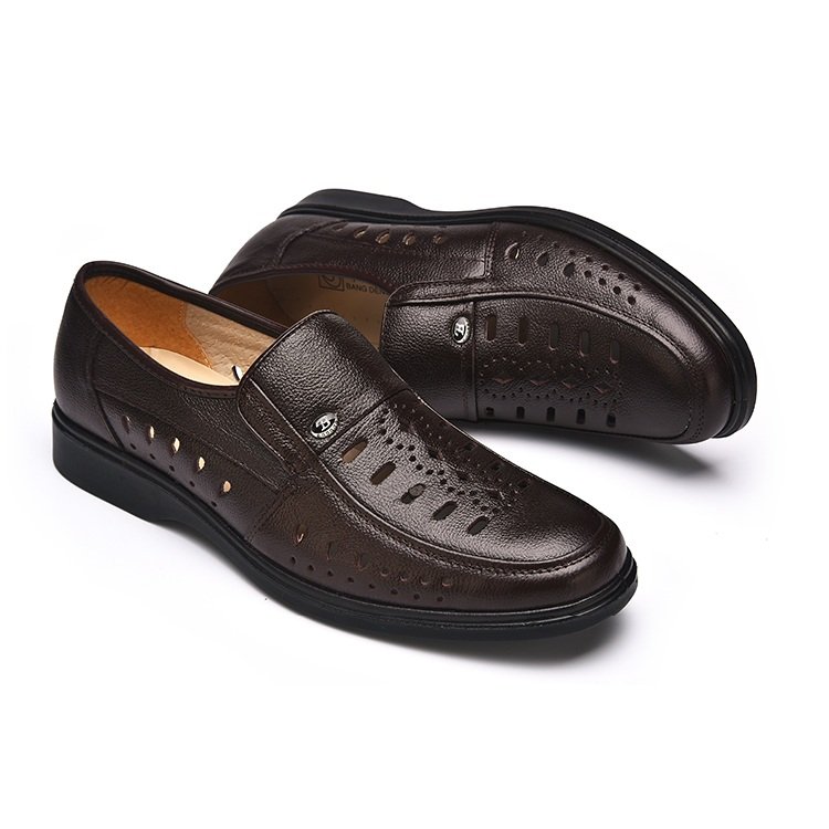 
	Men Hollow Out Breathable Soft Slip On Leaher Sandasl