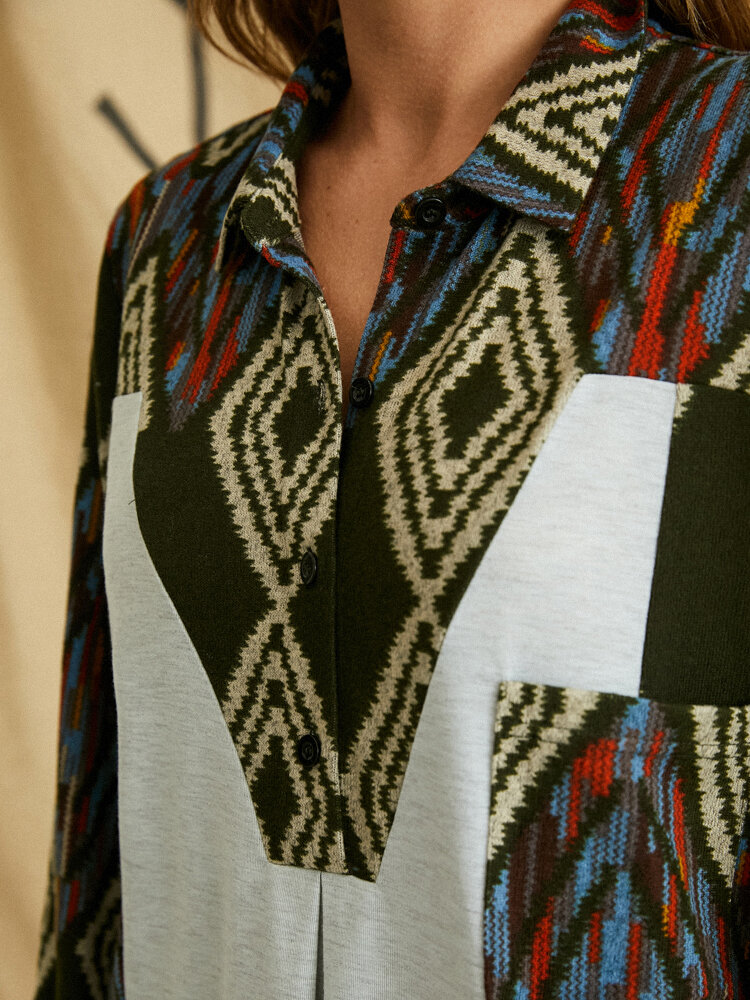 
	Geometric Print Patchwork Lapel Collar Button Ethnic Sweatshirt for Women