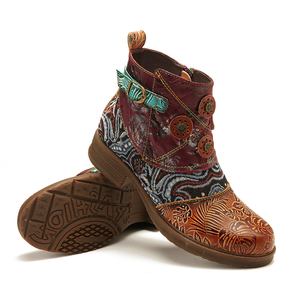 
	SOCOFY Retro Buckle Genuine Leather Splicing Folkways Pattern Flat Soft Short Boots