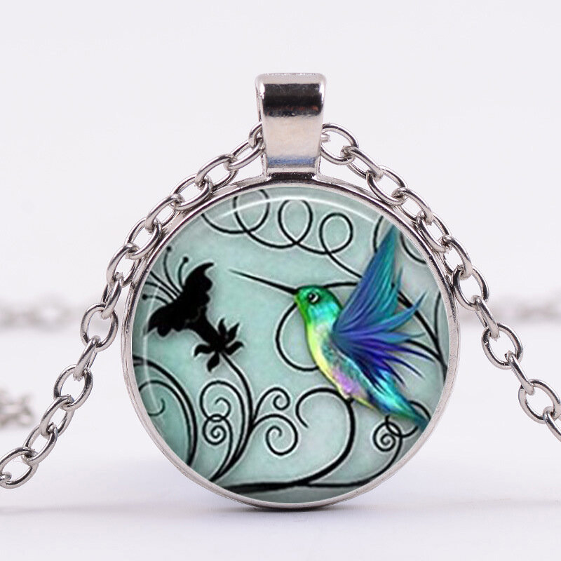 
	Fashion Creative Blue Hummingbird Pendant Necklace Round Glass Women Necklace Jewelry Gifts